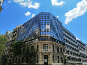 Гостиница Gran Versalles  Мадрид